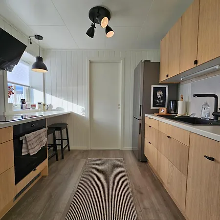 Bright And Modern Apartment With Beautiful View Hammerfest Exterior photo