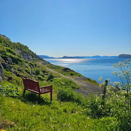 Bright And Modern Apartment With Beautiful View Hammerfest Exterior photo