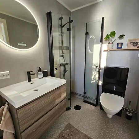 Bright And Modern Apartment With Beautiful View Hammerfest Exterior photo